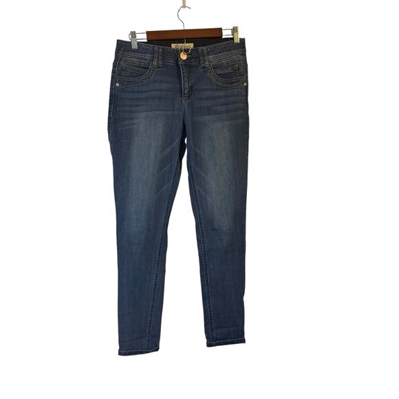 Democracy Denim - Democracy Women’s Ab Technology Skinny Jeans Size 6 Blue Stretch Denim Mid Rise